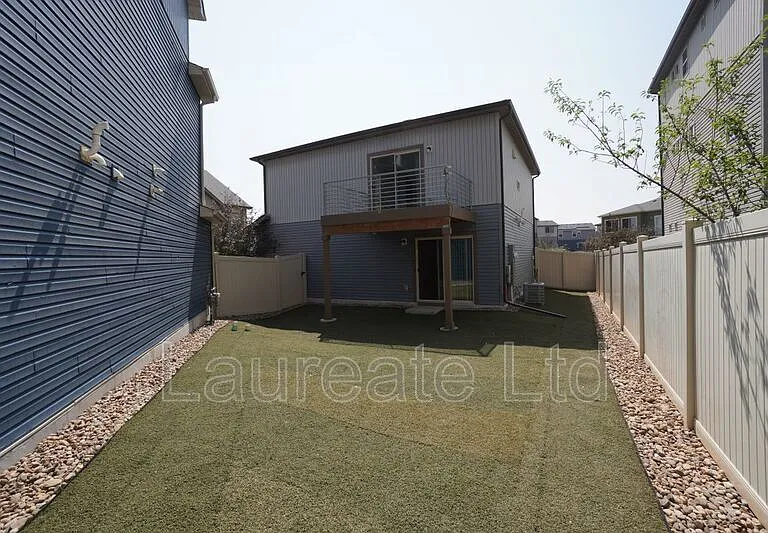 5472 Danube St — Photo 21