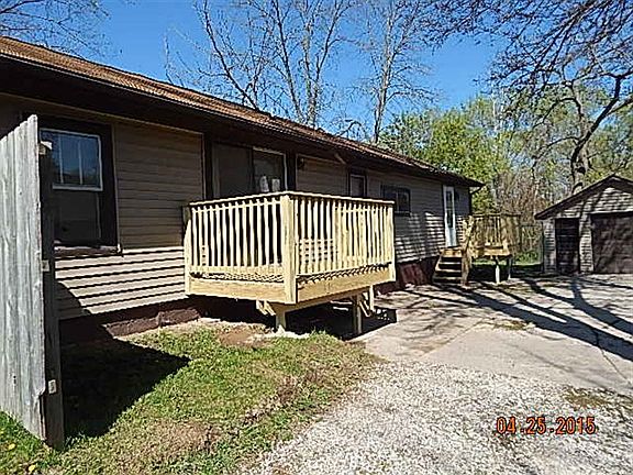 2nd image of 2910 Archer Dr