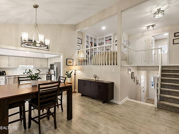 5th image of 1003 Hardwick Dr