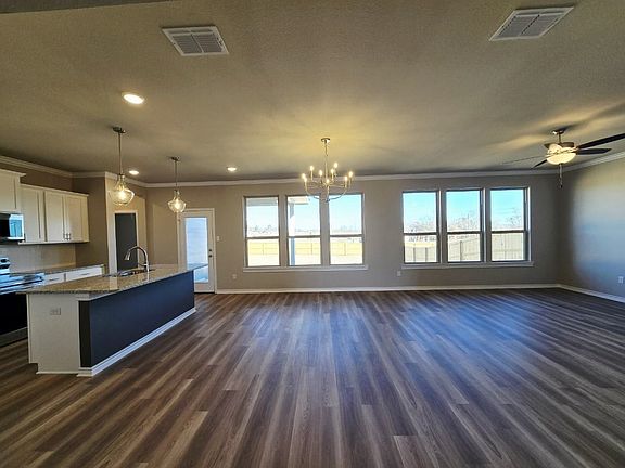 4th image of 1513 Grace Acres Ln