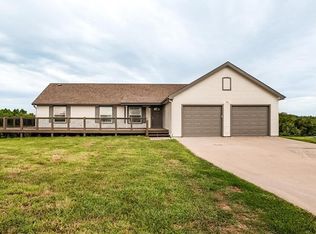 20474 Orchard Lane St, Joseph, MO 64505