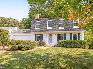 12856 Tewksbury Dr, Herndon, VA 20171