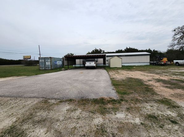 4819 N Highway 281