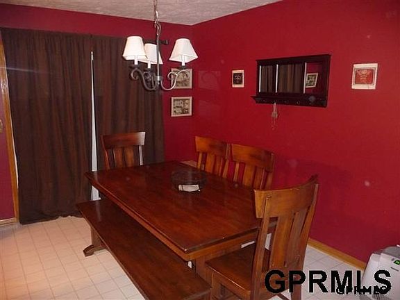 3rd image of 720 Grenoble Dr
