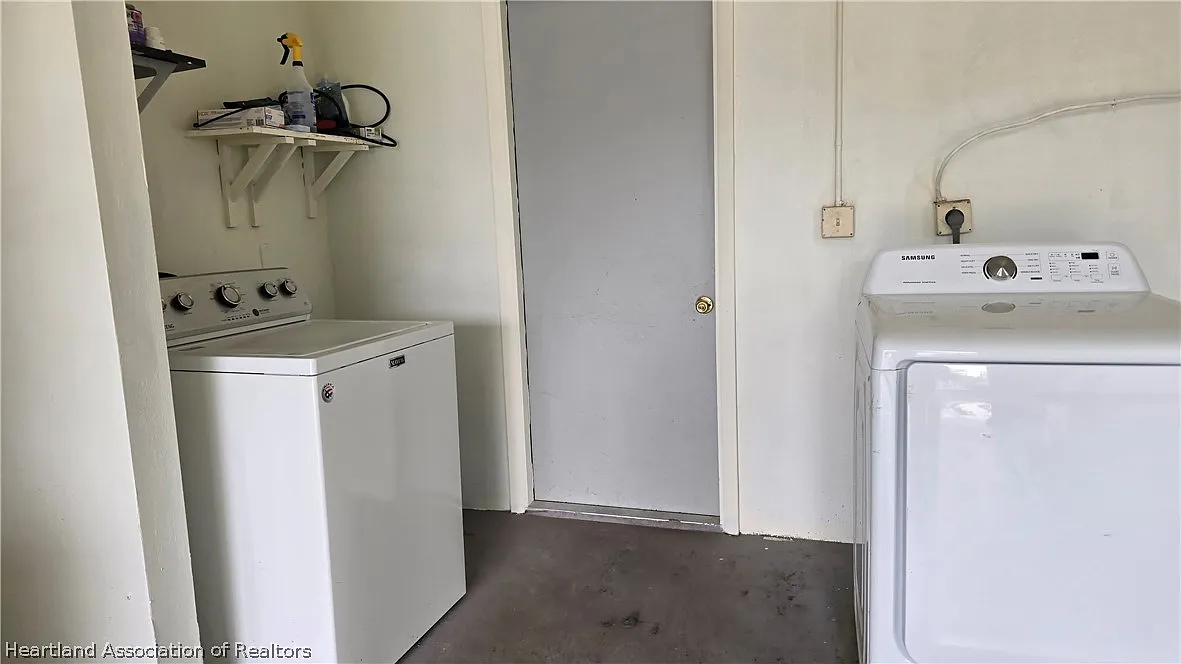 3 bed, 2.0 bath, 1163 sqft, $1,500 — Photo 3