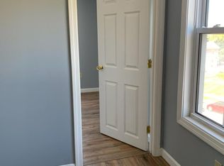 454 Colchester Ave #4, Burlington, VT 05401