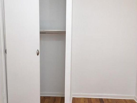 5th image of 350 E 19th St APT 1J