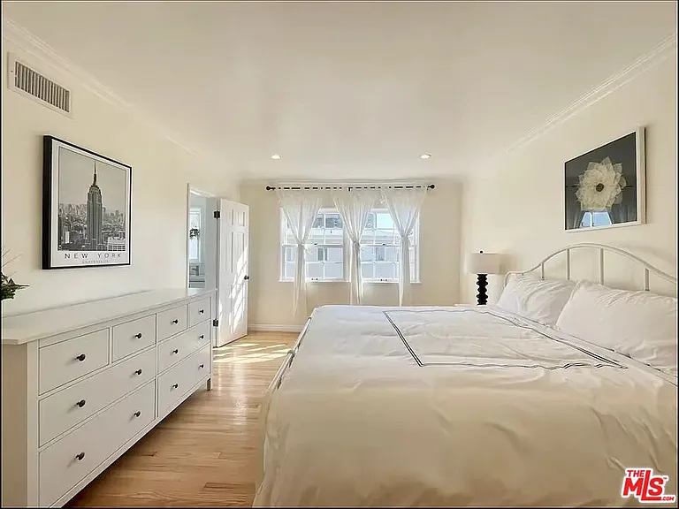 429 Ocean Ave #12 — Photo 13