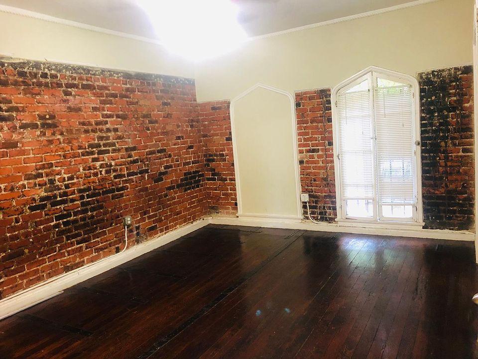 1st image of 849 S Oxford Ave APT 101