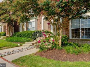 4104 Vanderbilt Ct, Fairfax, VA 22030