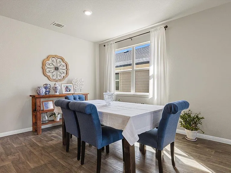 112 Rainmaker Cv — Photo 10