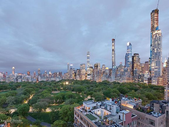 2nd image of 5 W 65th St #27G