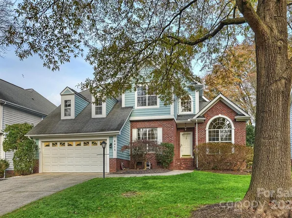 6415 Outer Bridge Ln, Charlotte, NC 28270