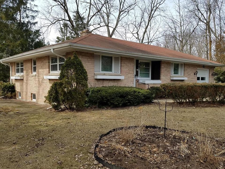 1st image of 223 Vernon Ave