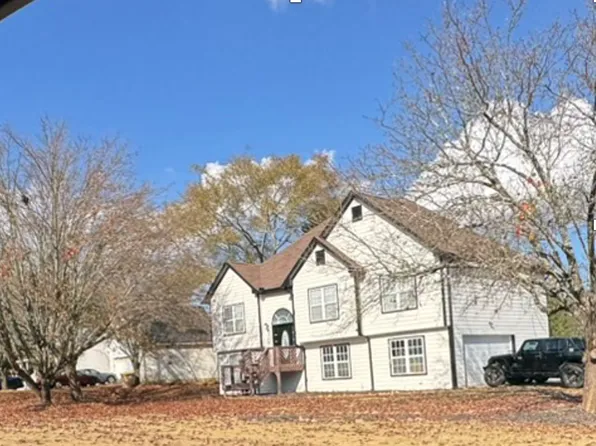 484 Lisa Cir, Winder, GA 30680