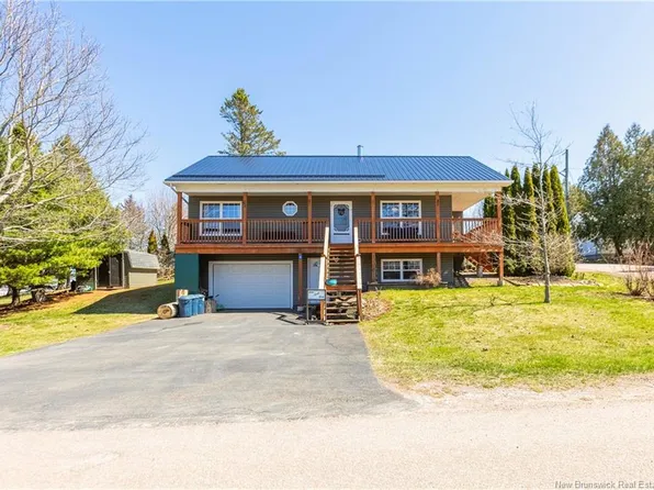 6 Birch St, Sackville, NB E4L 4T2