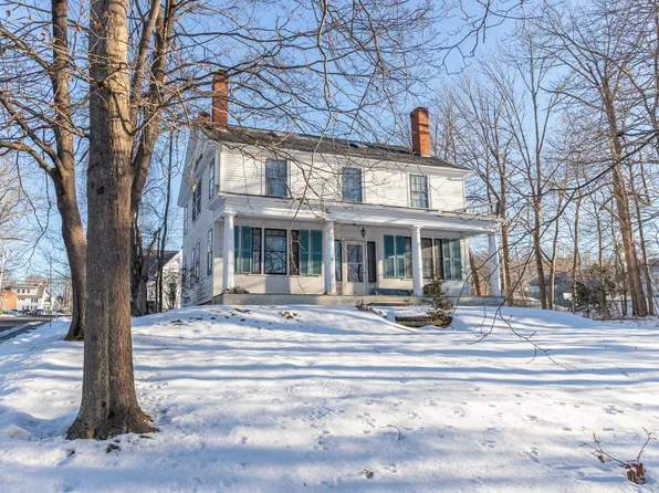 19 Elm Street, Bucksport, ME 04416