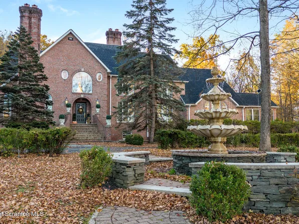 115 Whitetail Run Rd, Dalton, PA 18414