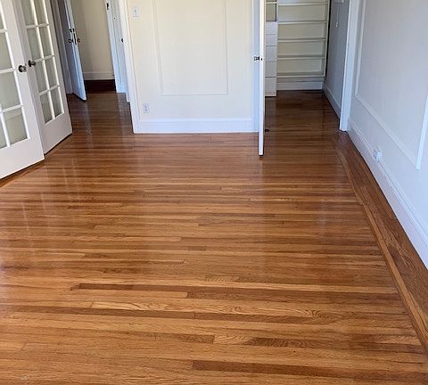 4th image of 3333 Broderick St APT 206
