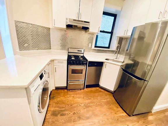 2nd image of 210 W 80th St APT 1RE