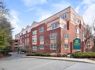 1 Watermill Pl UNIT 101, Arlington, MA 02476