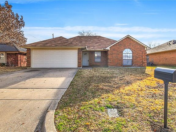 3rd image of 6405 Alcott Dr
