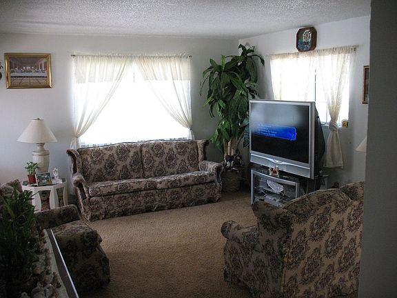 5th image of 1595 Magnolia Ave