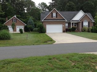 40218 Autumnwood Ln, New London, NC 28127