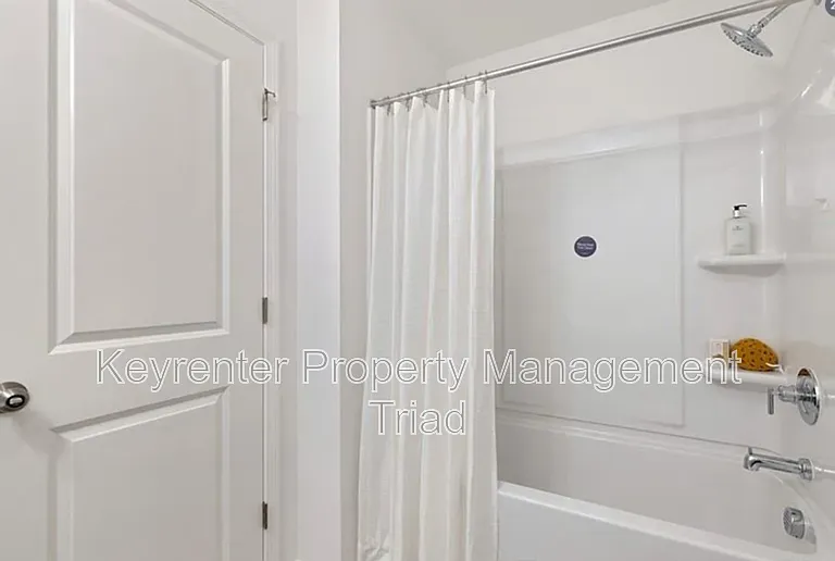 1729 Granby Heights Dr — Photo 17