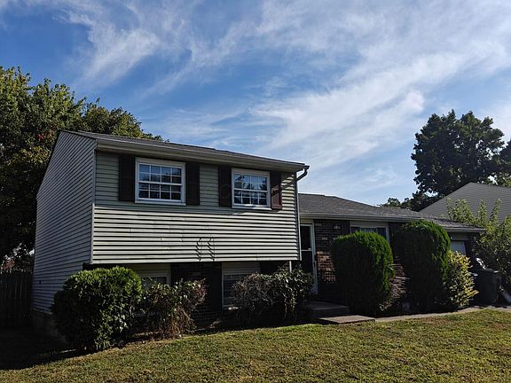 2nd image of 6584 Benjamin Dr