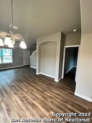 2031 Silver Oaks — Photo 9