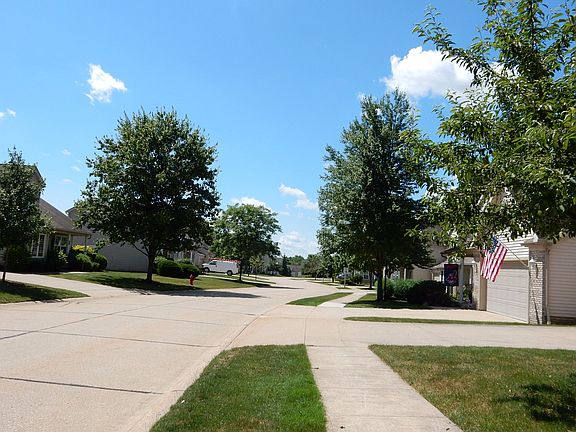 5th image of 8758 Robinwood Ter