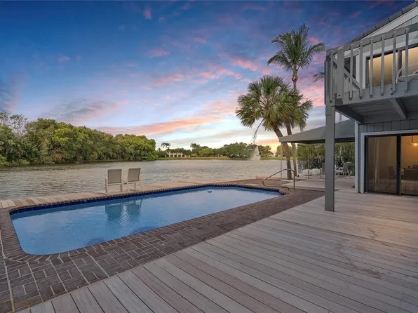 7640 Cedarwood Circle, Boca Raton, FL 33434