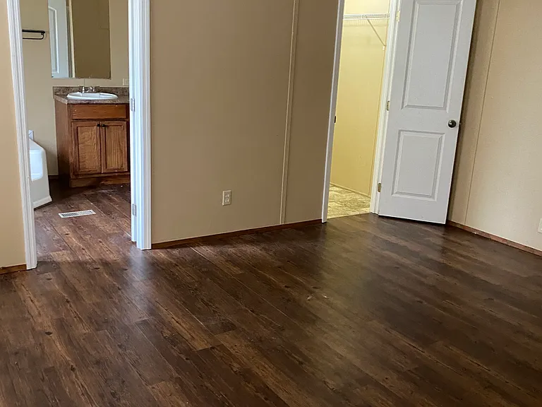 Pelican Estates — Photo 7
