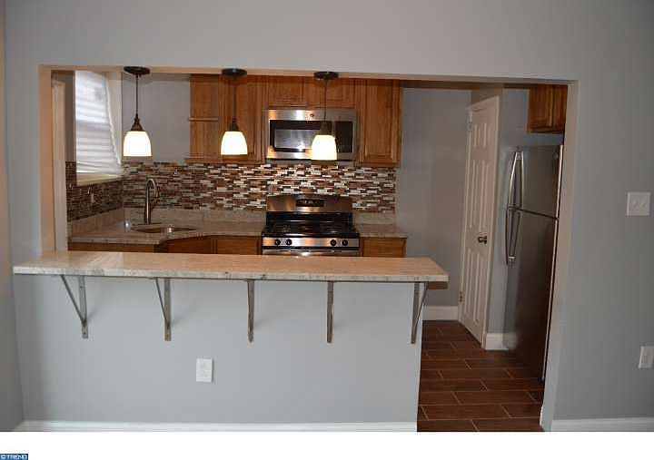 1st image of 7122 Torresdale Ave