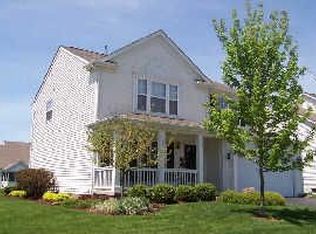 4497 Greensbury Dr, New Albany, OH 43054