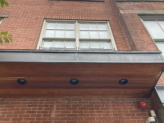 2nd image of 130 Beekman St APT 5B