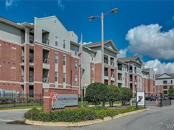2nd image of 700 15th St Unit 1103
