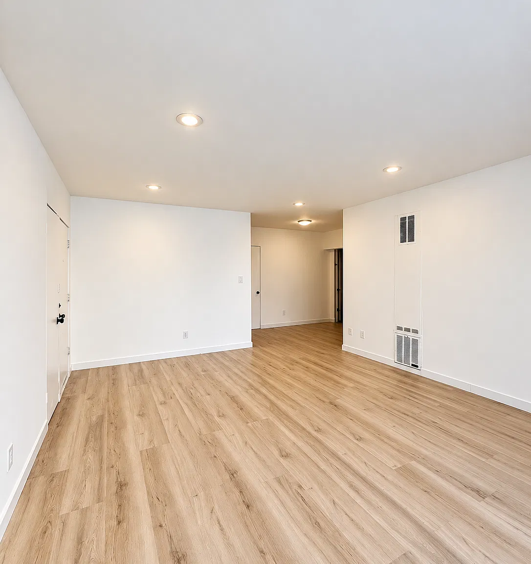 1 bed, 850 sqft, $2,395 — Photo 2