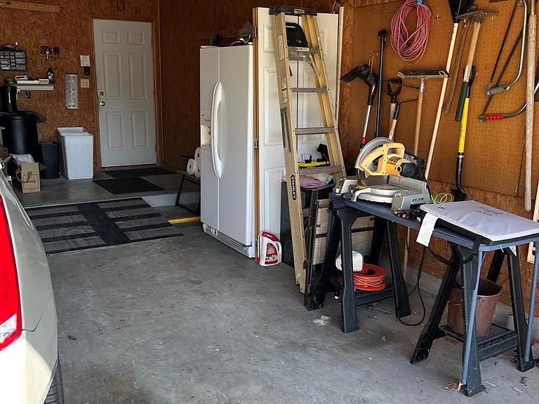 102 Aspen Dr — Photo 20