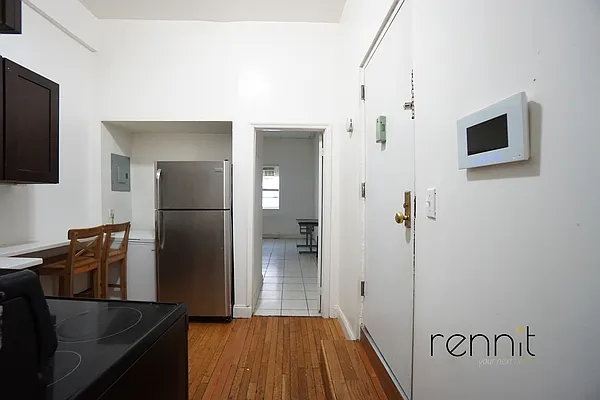 Rented by Rennit Inc. | media 3