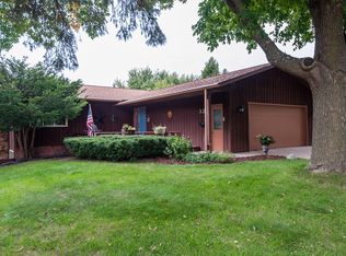 3211 9th Ave NW, Rochester, MN 55901