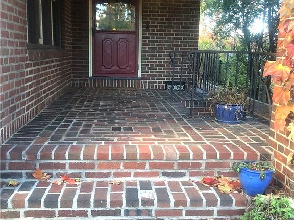 5th image of 13 Brattle Rd