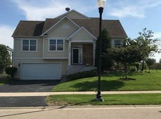 14503 Patriot Square Dr E, Plainfield, IL 60544