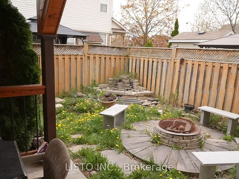 128 Sweetwood Cir — Photo 30