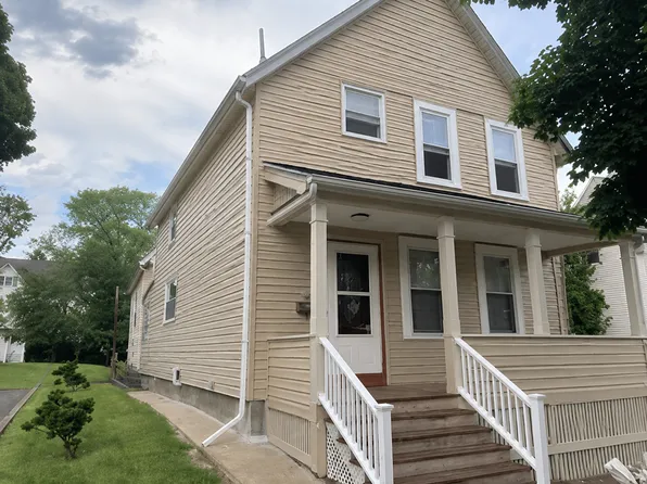 32 Harding Ave, Malden, MA 02148