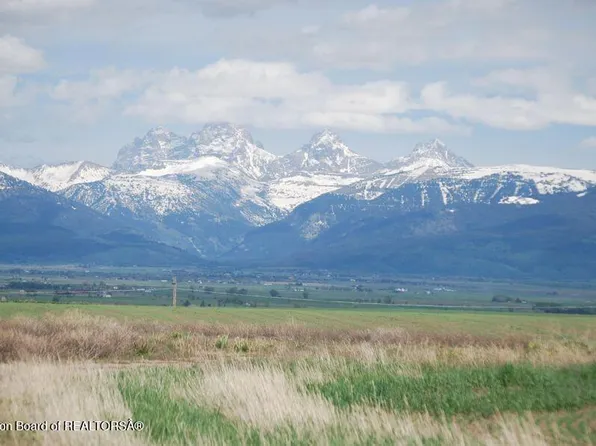 8478 Evan Ridge Rd, Tetonia, ID 83452