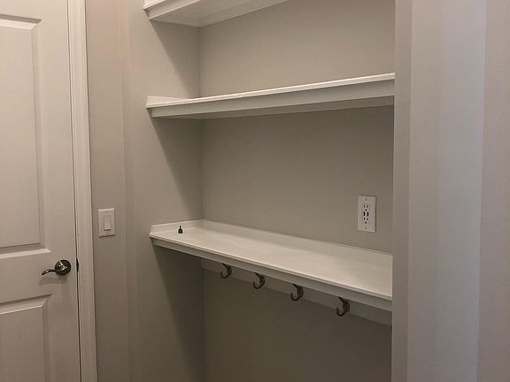 3rd image of 203 Rawlings Dr