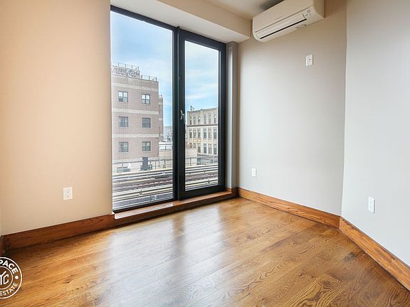 2nd image of 865 Willoughby Ave #8K