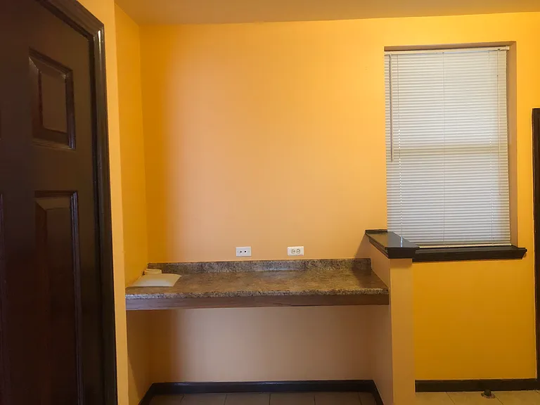 5608 S King Dr #1 — Photo 15
